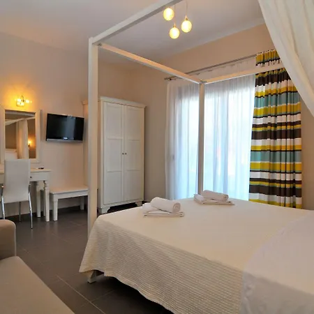 Ваканционна къща Ntinas With Sea View *