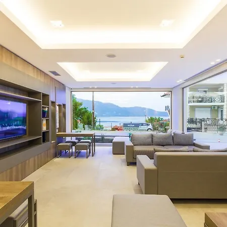 Ntinas With Sea View Ваканционна къща